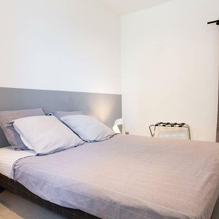 Appartement 4 Personnes Vue Mer Remparts Antibes Exterior foto